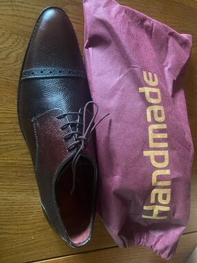Burgundy Leather Cap-Toe Oxford